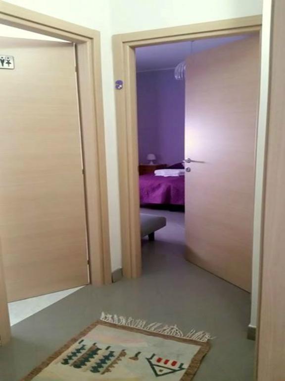 Lo Specchio Del Salento Bed and Breakfast Λέτσε Δωμάτιο φωτογραφία