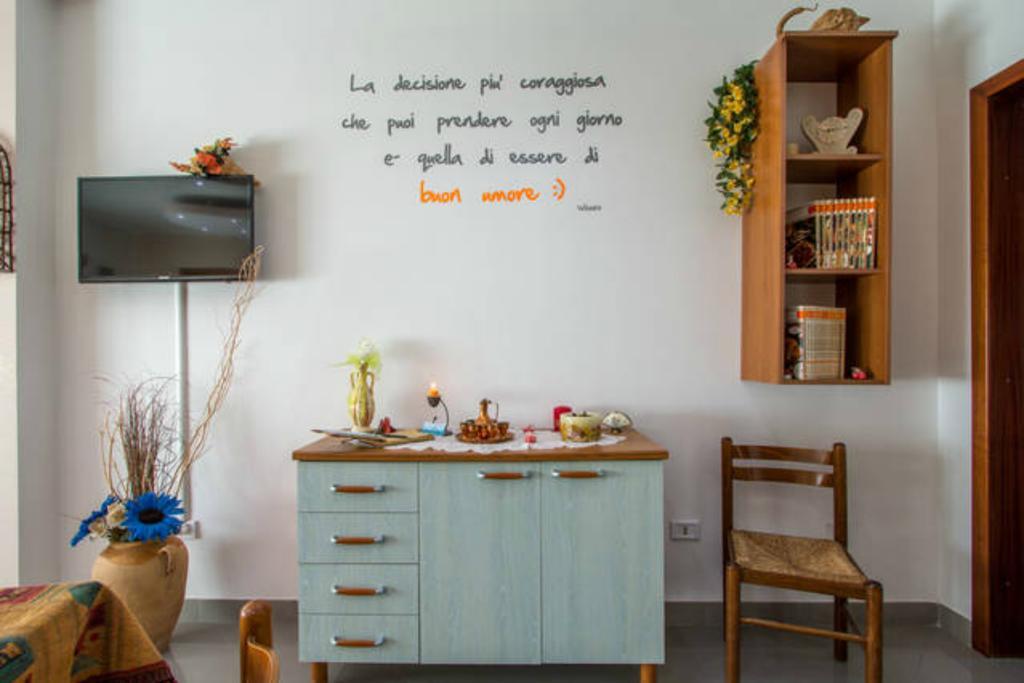 Lo Specchio Del Salento Bed and Breakfast Λέτσε Εξωτερικό φωτογραφία