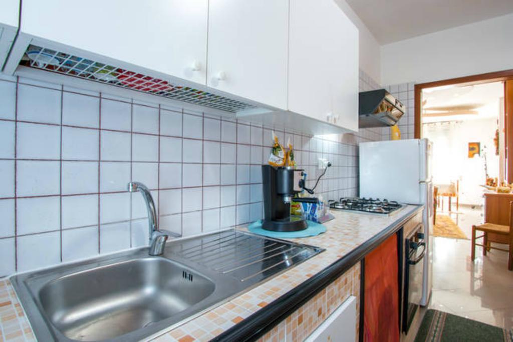 Lo Specchio Del Salento Bed and Breakfast Λέτσε Εξωτερικό φωτογραφία
