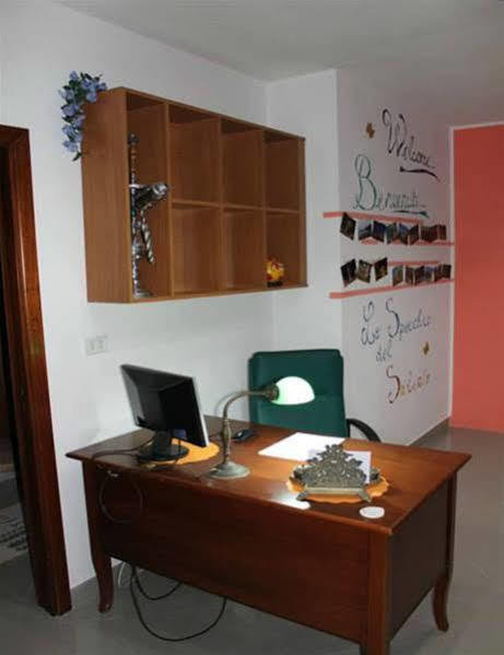 Lo Specchio Del Salento Bed and Breakfast Λέτσε Εξωτερικό φωτογραφία